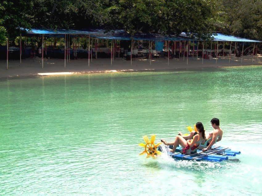 Paradise Island Park & Beach Resort Samal Ngoại thất bức ảnh