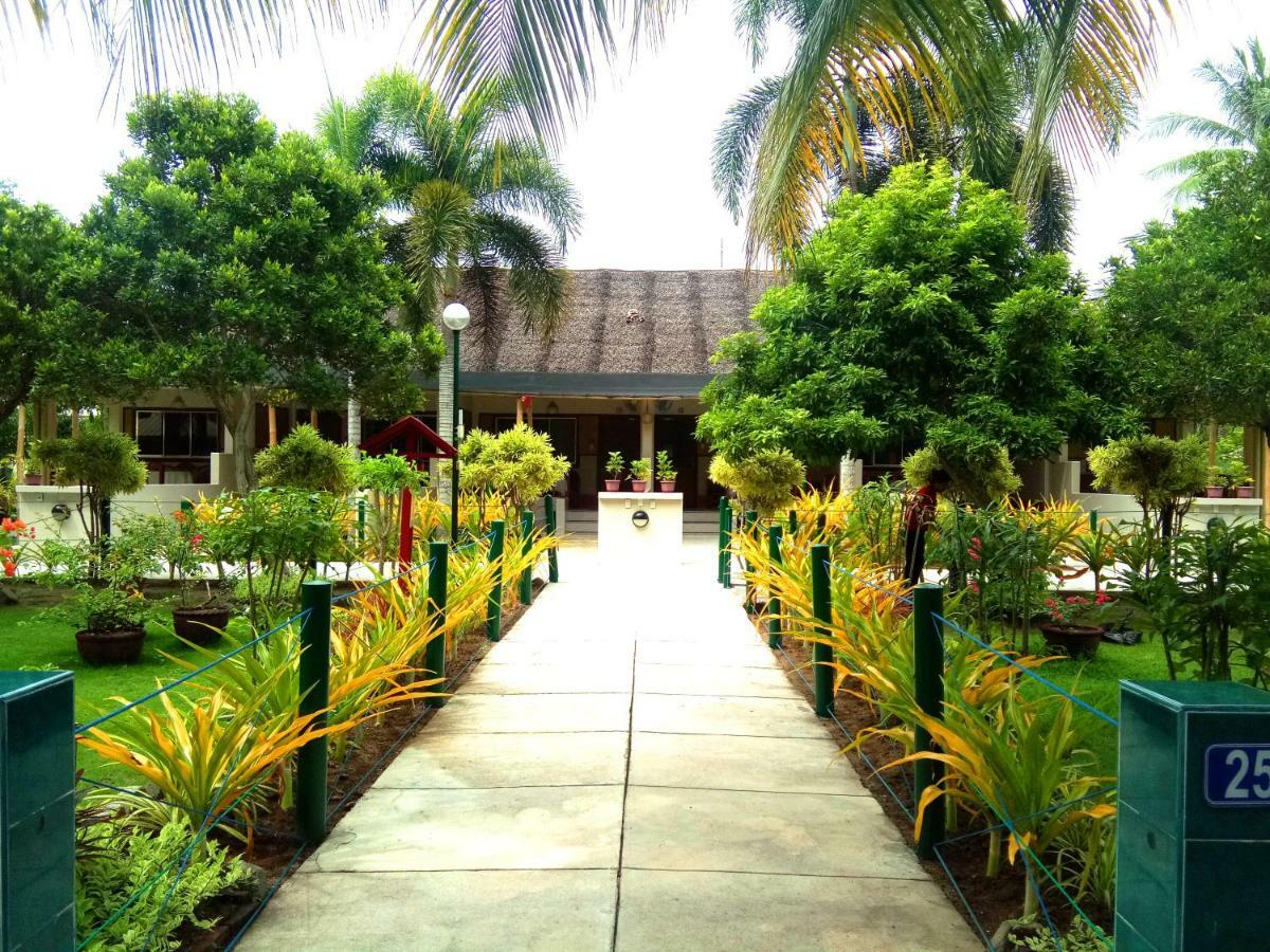 Paradise Island Park & Beach Resort Samal Ngoại thất bức ảnh
